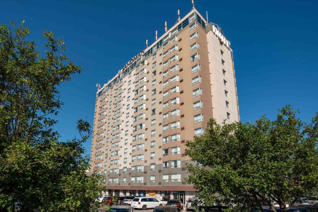 Sandman Signature Mississauga Hotel Exterior photo